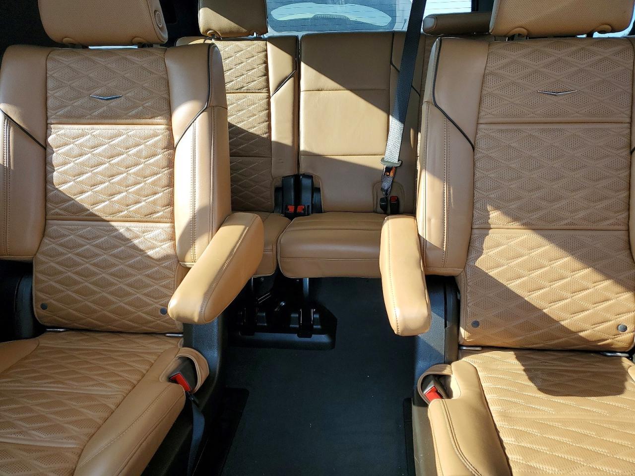 2021 CADILLAC ESCALADE
