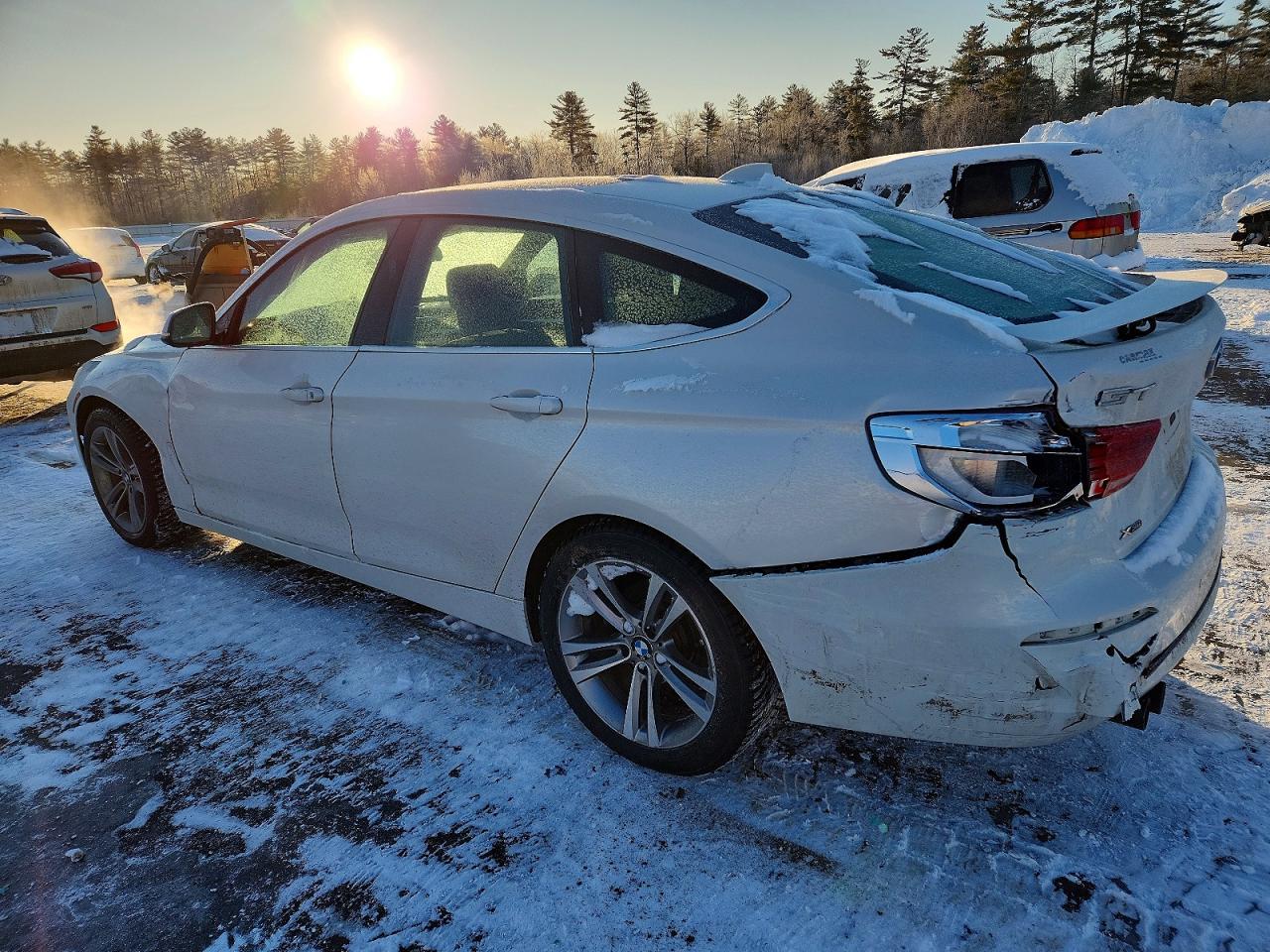 2018 BMW 3 SERIES