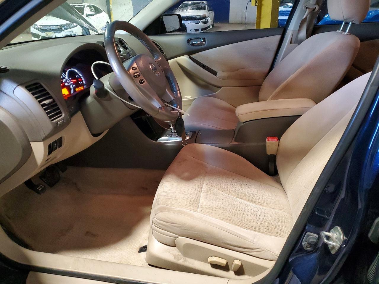 2011 NISSAN ALTIMA