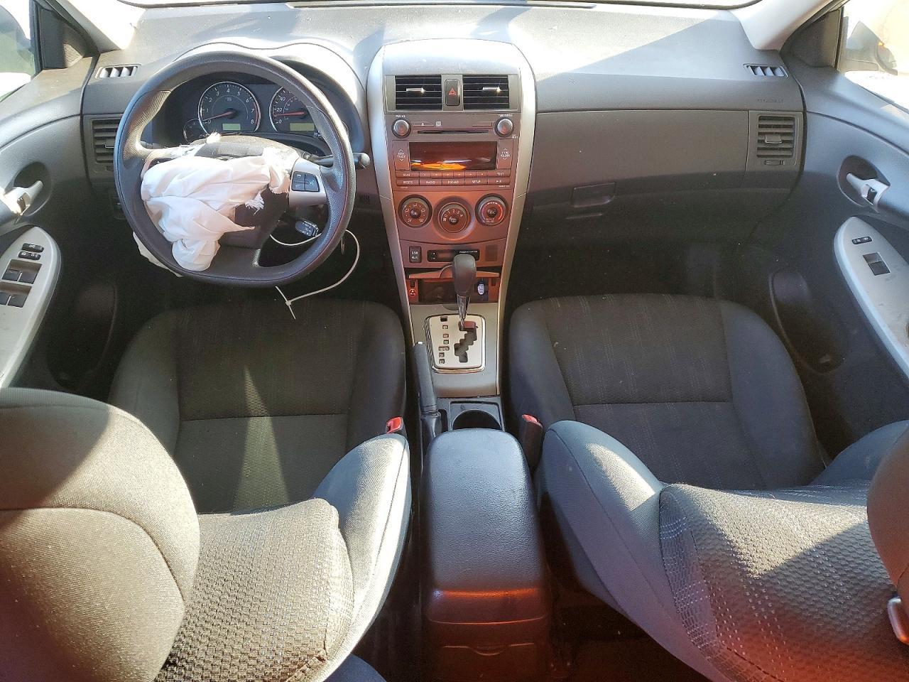 2011 TOYOTA COROLLA