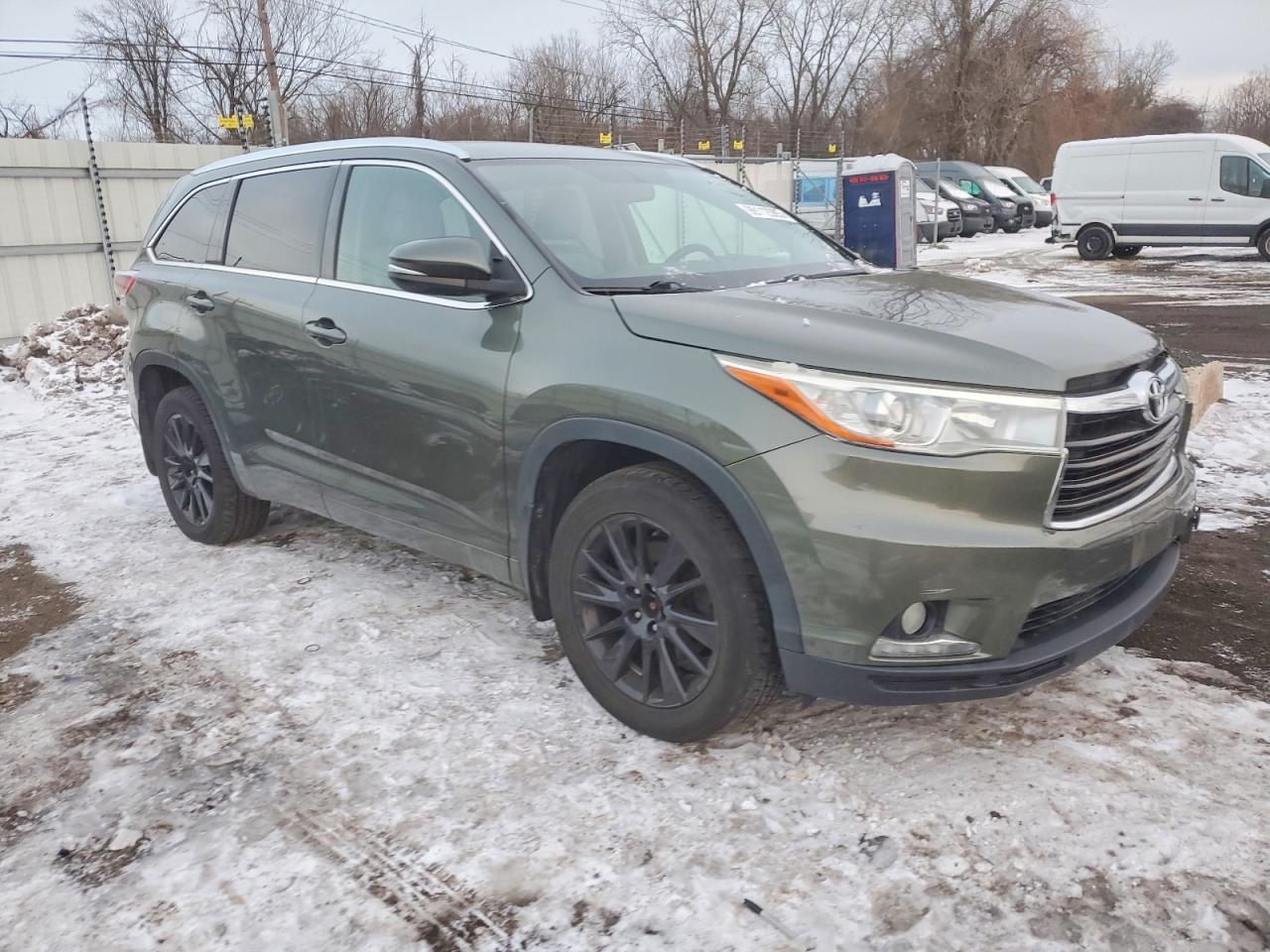 2014 TOYOTA HIGHLANDER