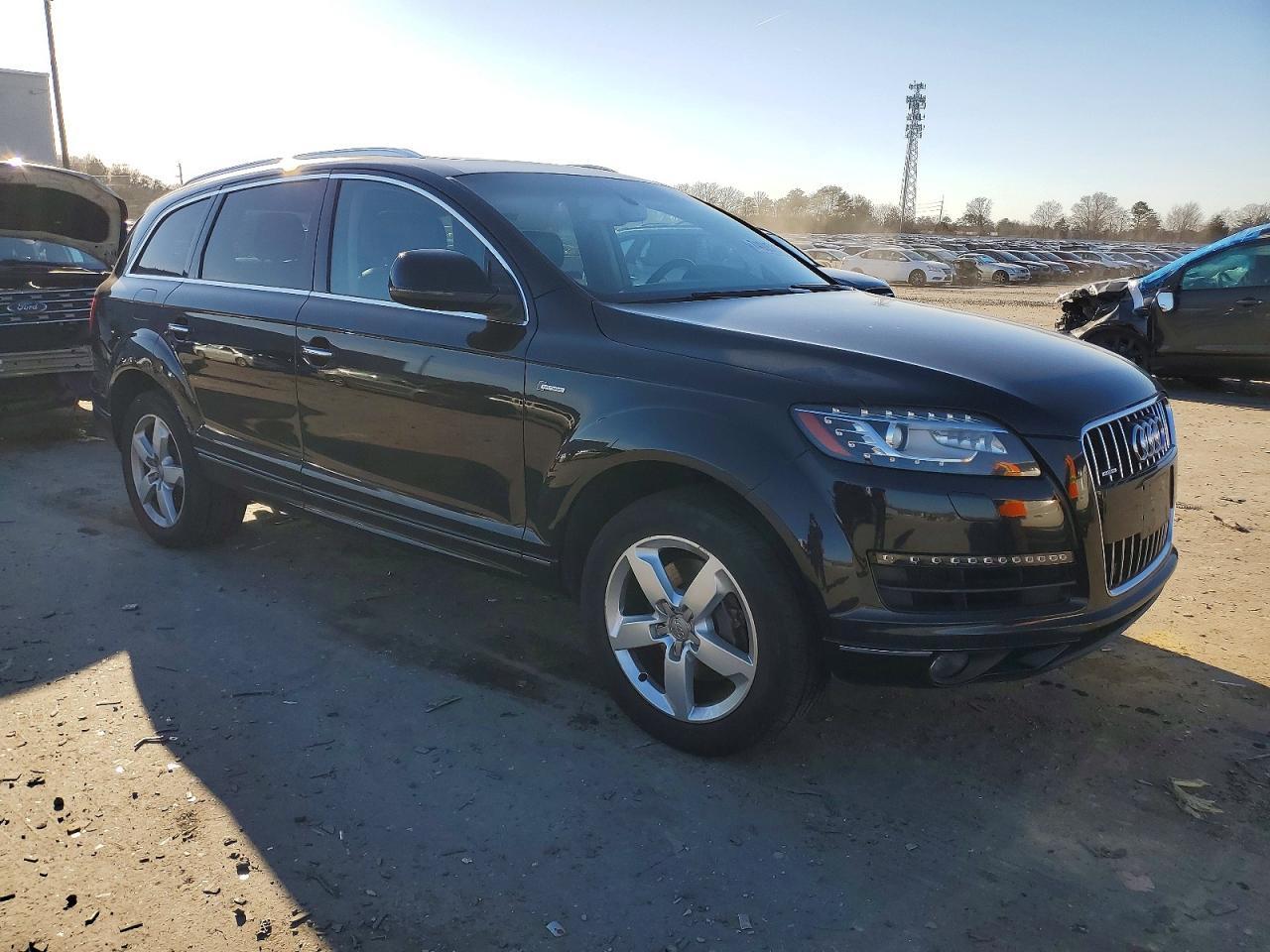 2015 AUDI Q7