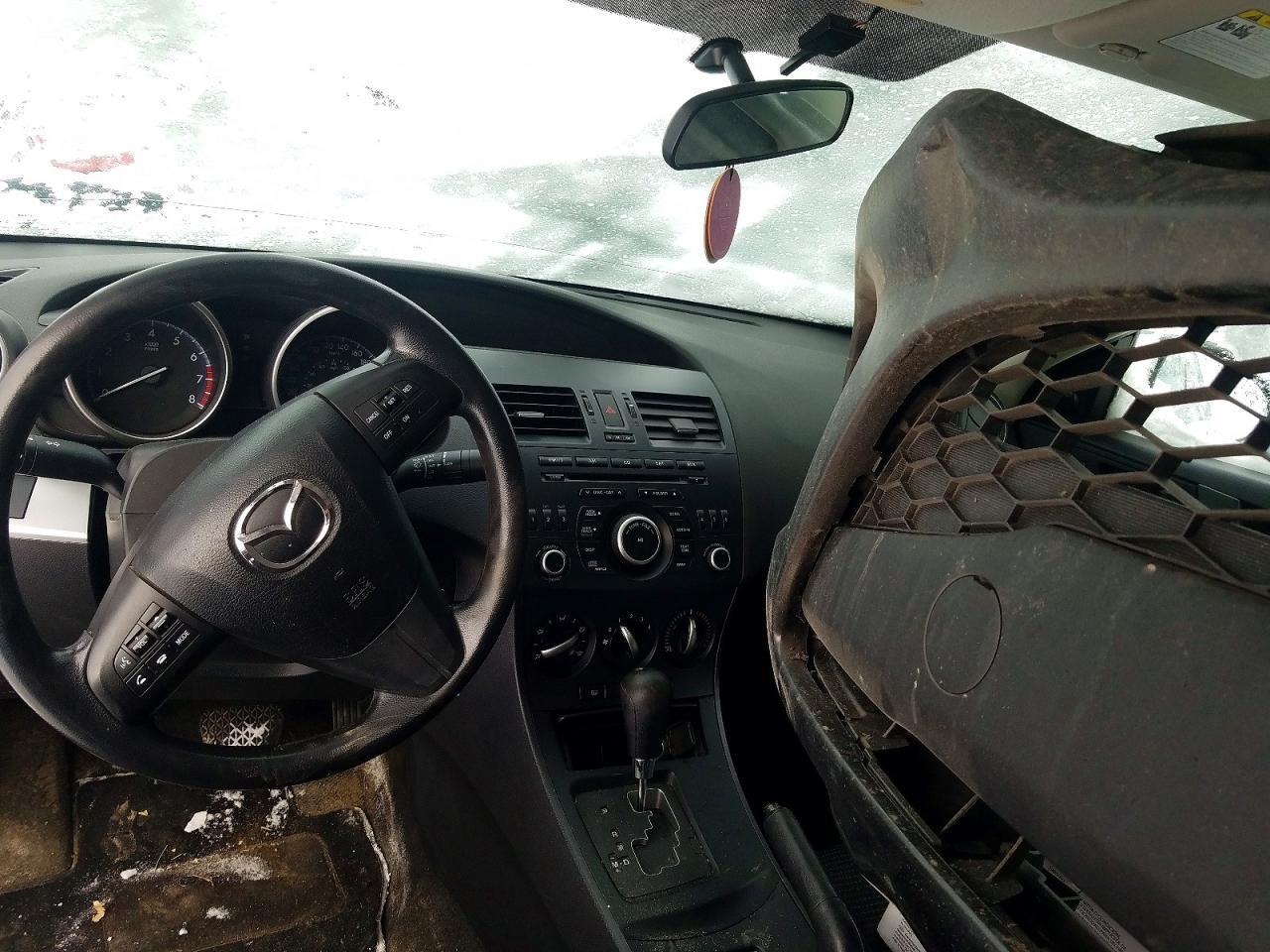 2013 MAZDA 3