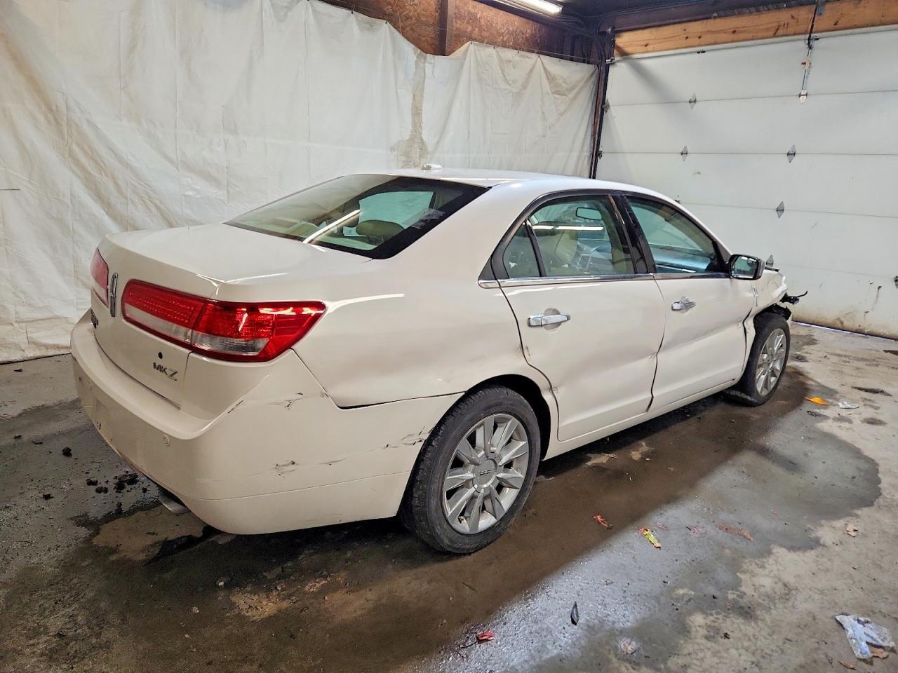 2012 LINCOLN MKZ