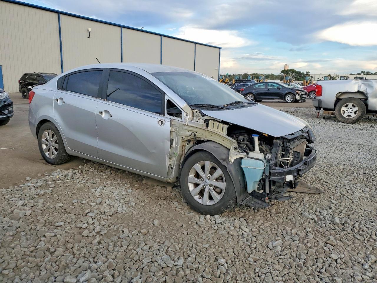 2013 KIA RIO