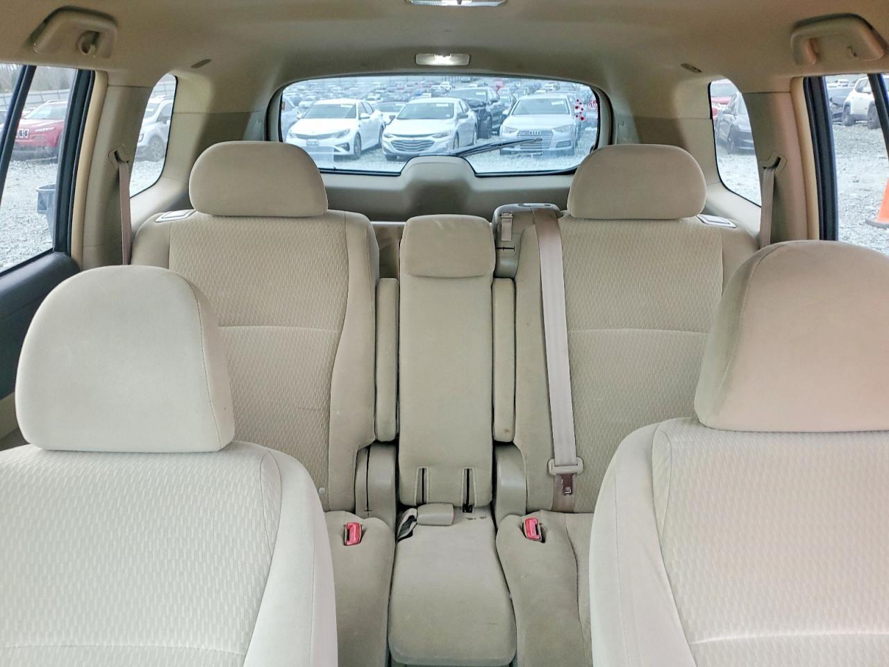 2010 TOYOTA HIGHLANDER