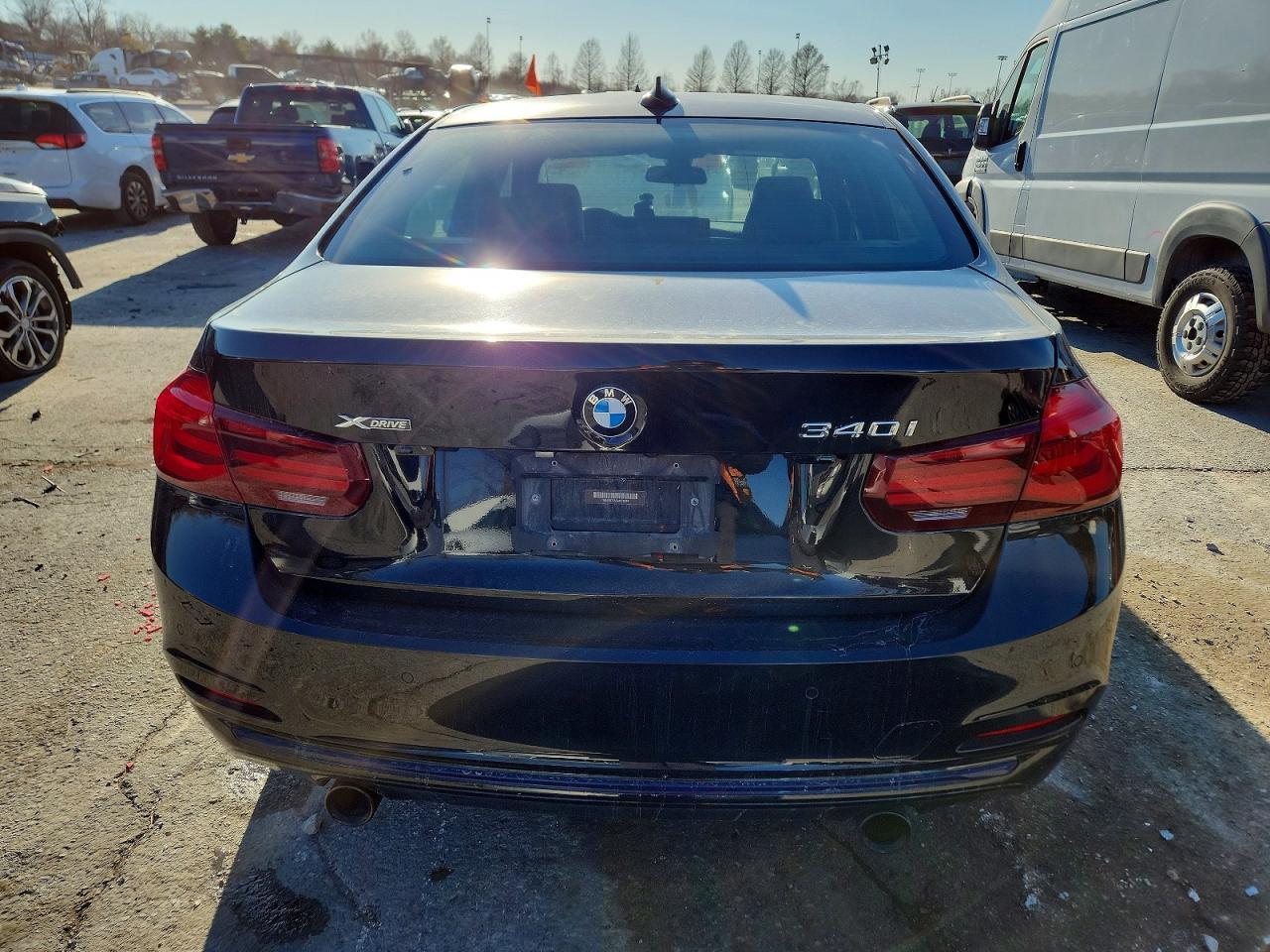 2018 BMW 3 SERIES
