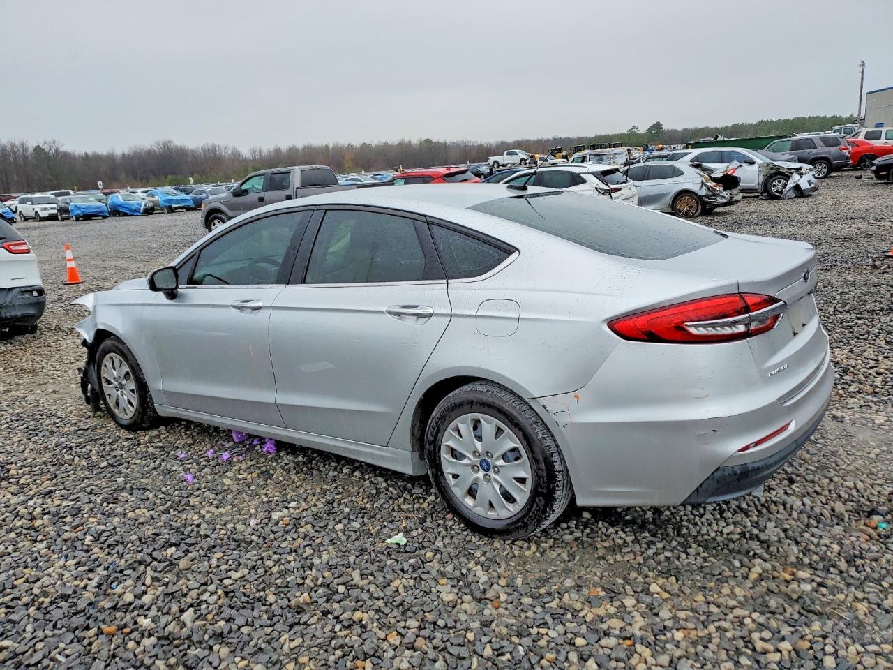 2019 FORD FUSION