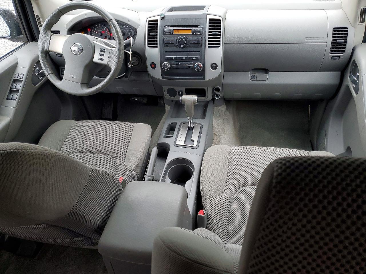 2012 NISSAN Frontier
