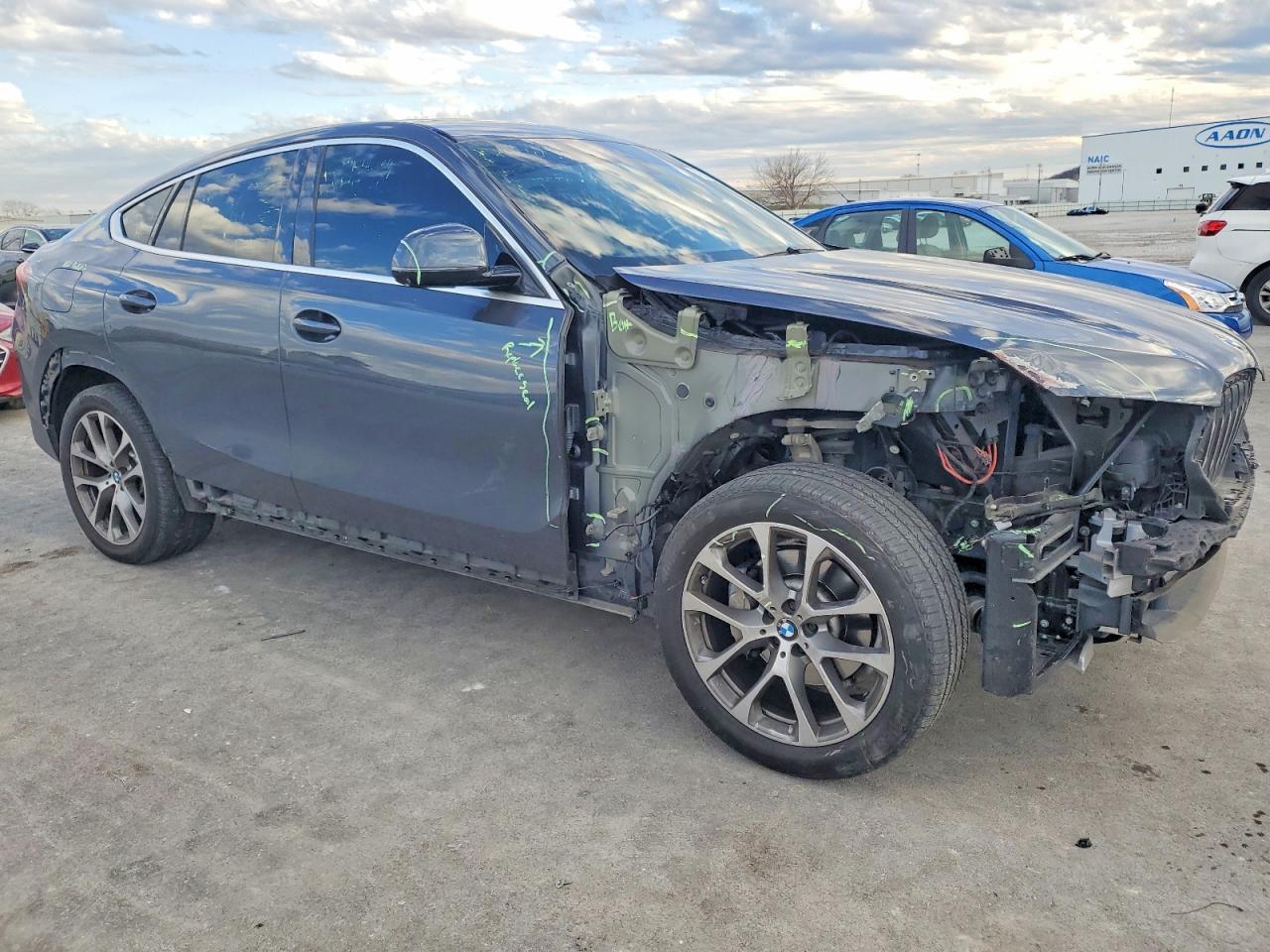 2021 BMW X6
