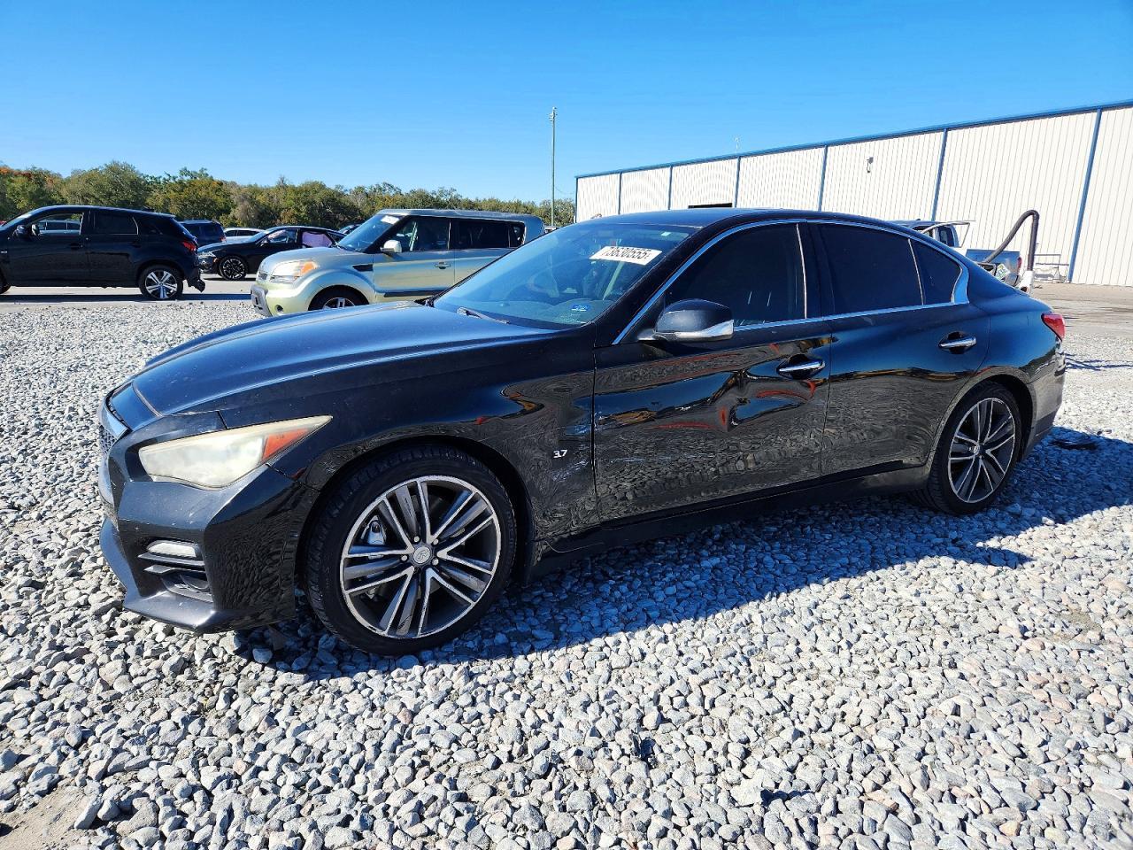 2014 INFINITI Q50