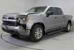 2025 CHEVROLET Silverado