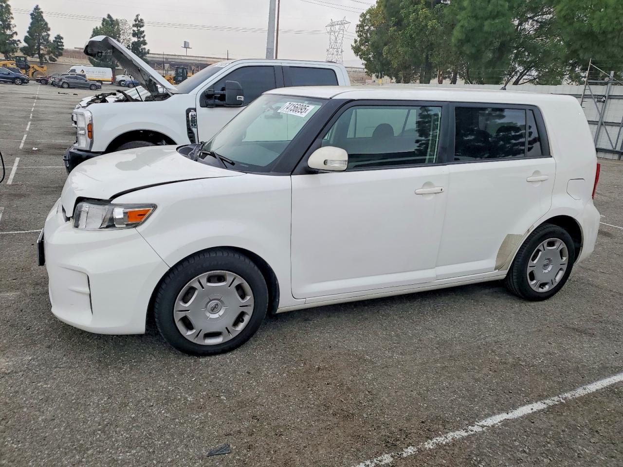2011 TOYOTA SCION