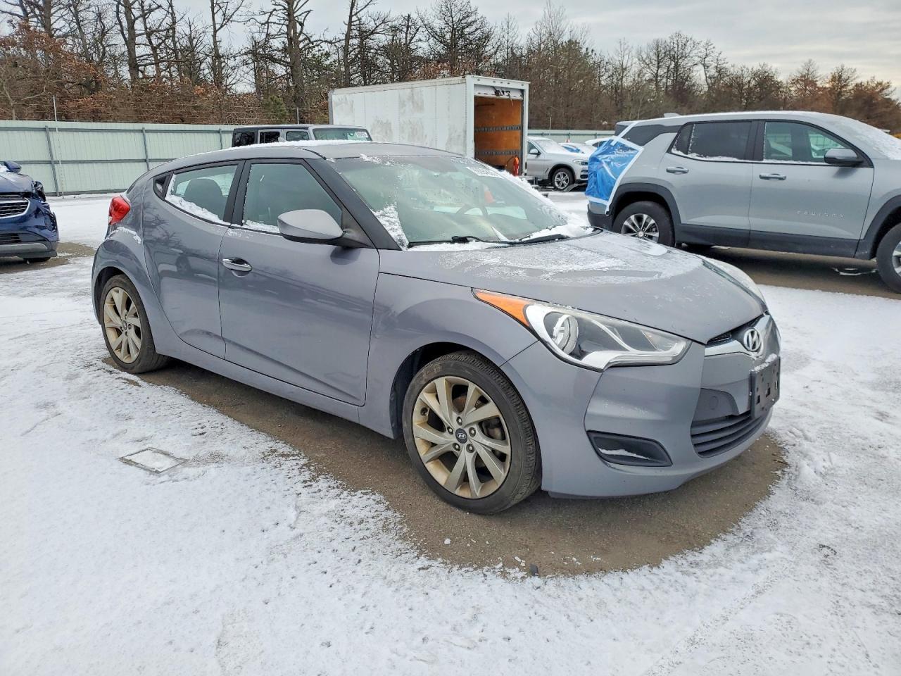 2016 HYUNDAI VELOSTER