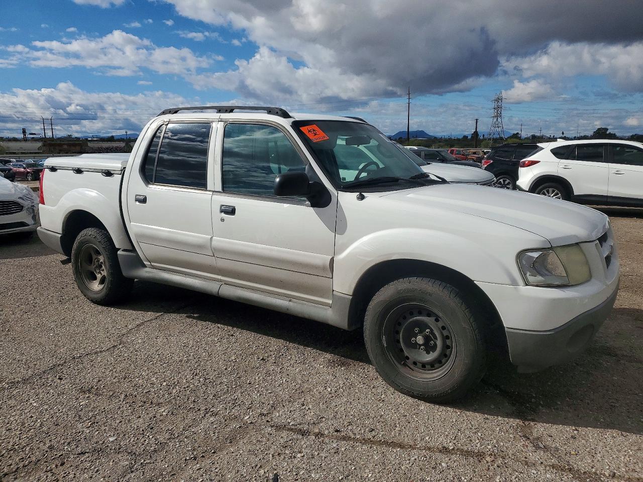 2004 FORD Explorer Sport Trac