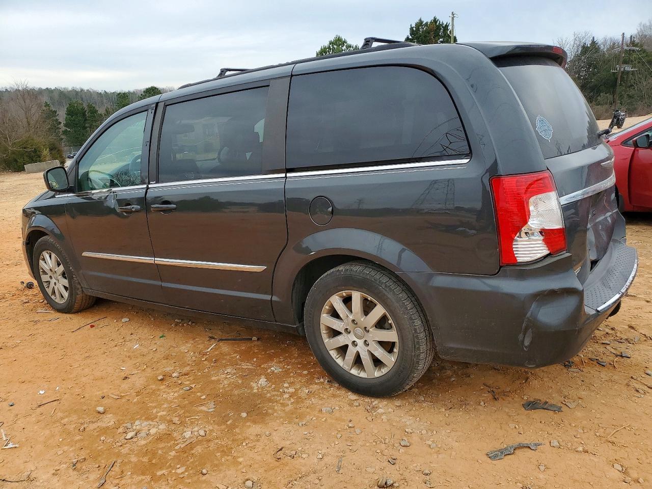 2012 CHRYSLER Town & Country