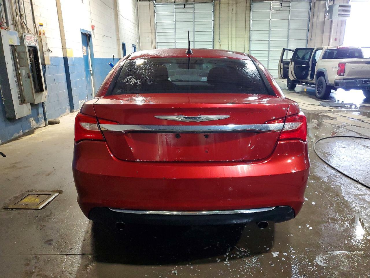 2014 CHRYSLER 200