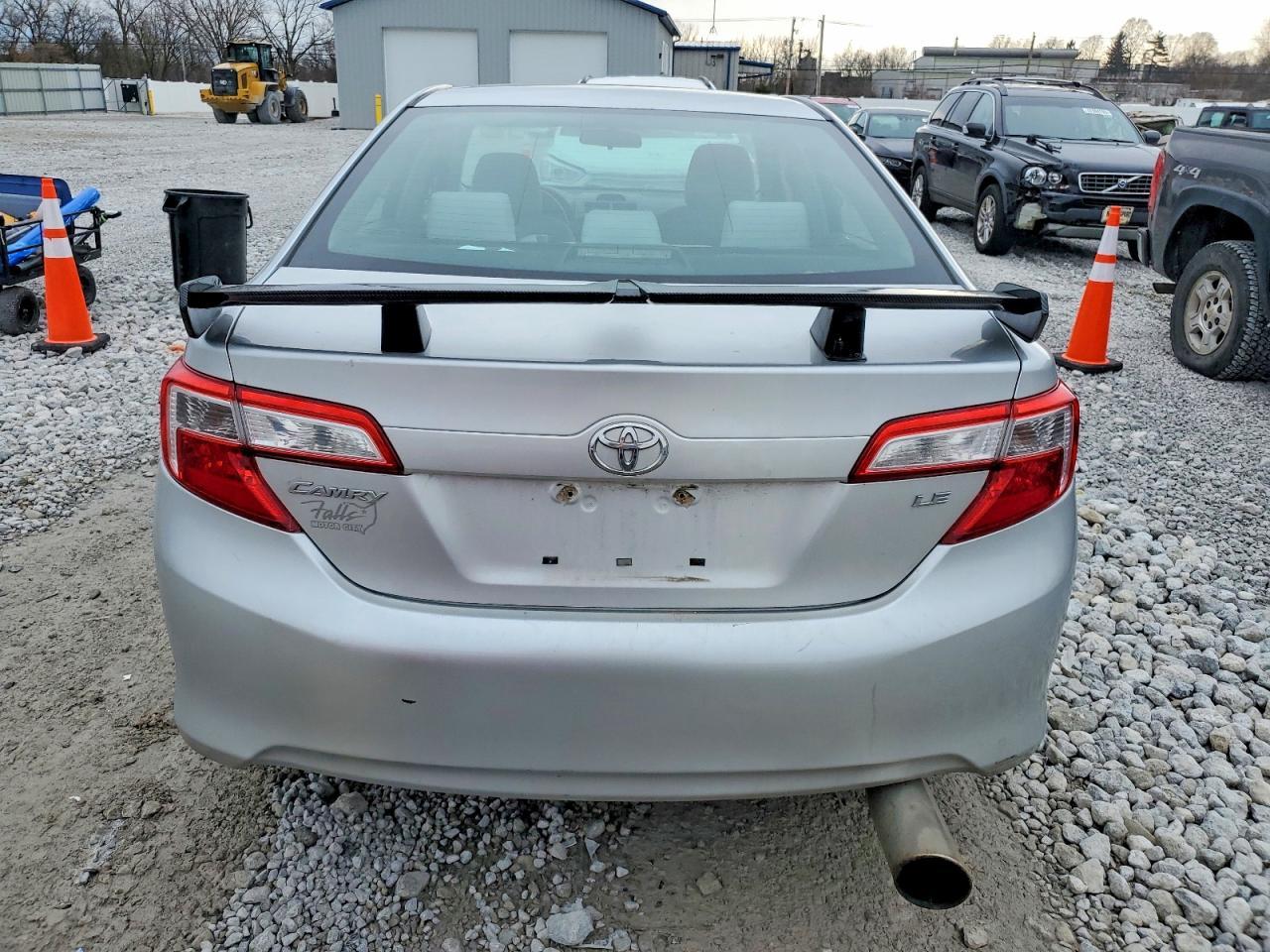 2012 TOYOTA CAMRY