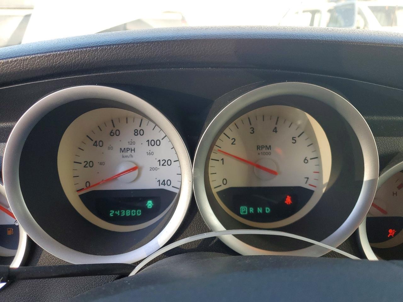 2006 DODGE CHARGER