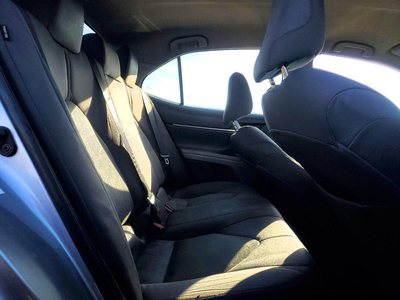 2019 TOYOTA CAMRY