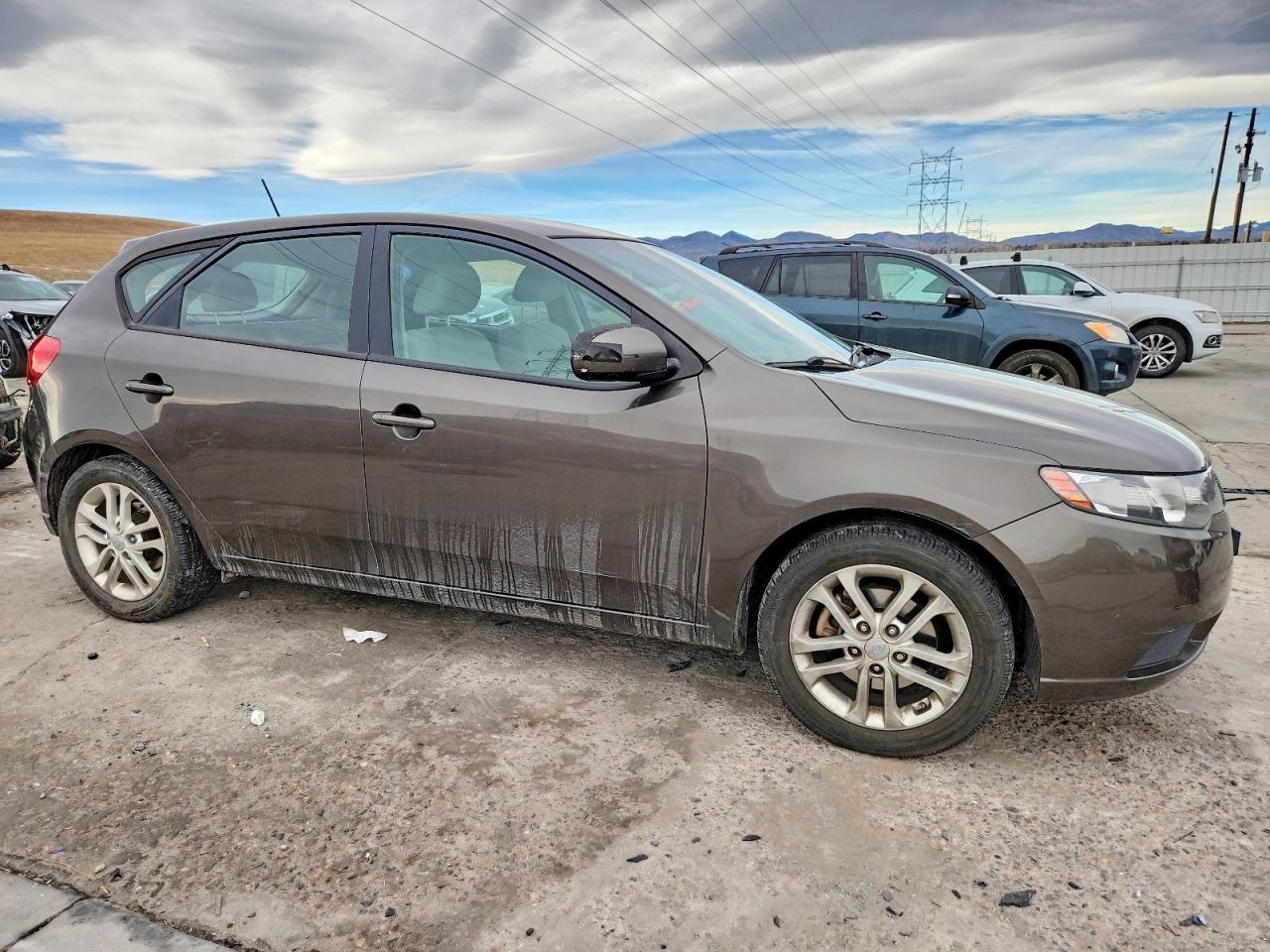 2011 KIA FORTE