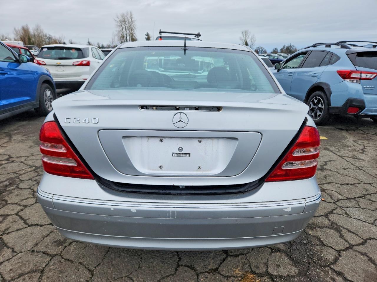 2002 MERCEDES-BENZ C-CLASS