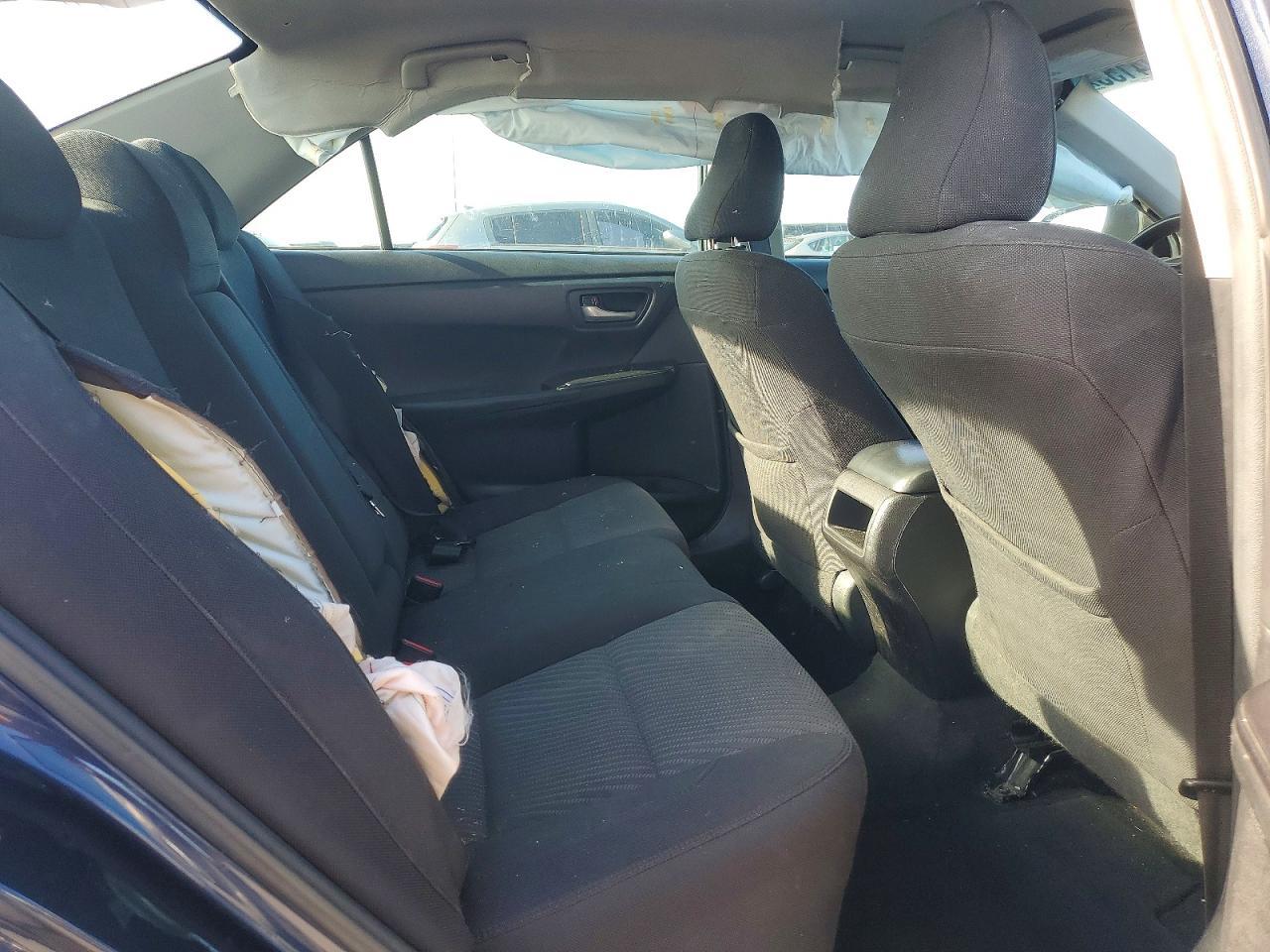 2017 TOYOTA CAMRY