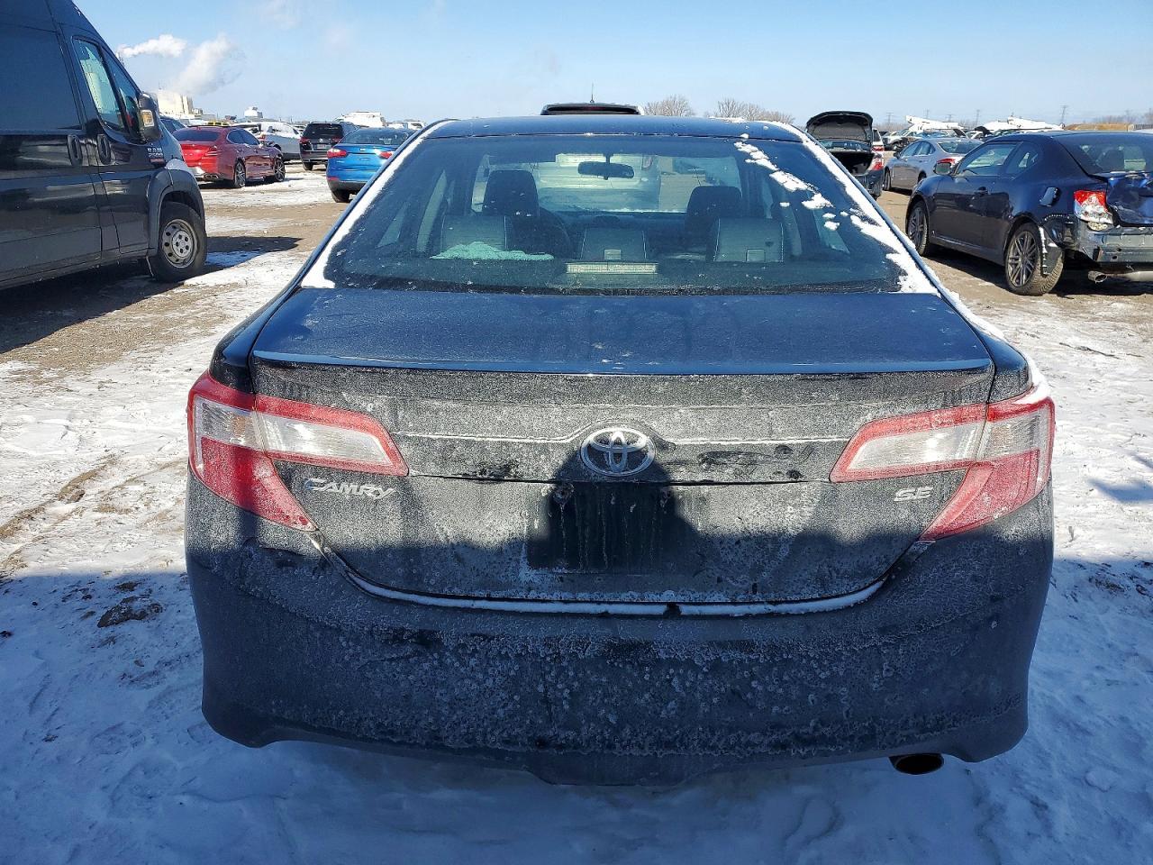 2013 TOYOTA CAMRY