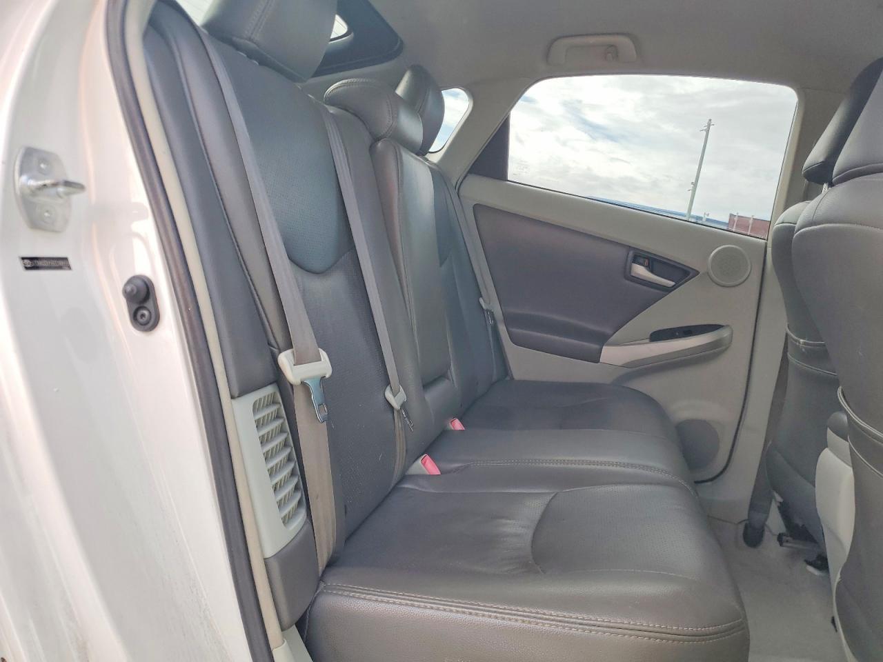 2011 TOYOTA PRIUS