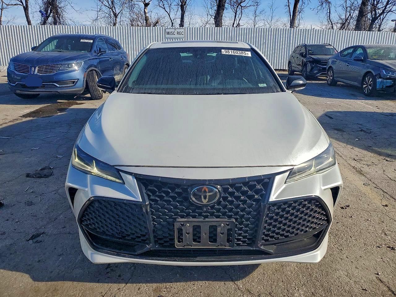 2022 TOYOTA Avalon