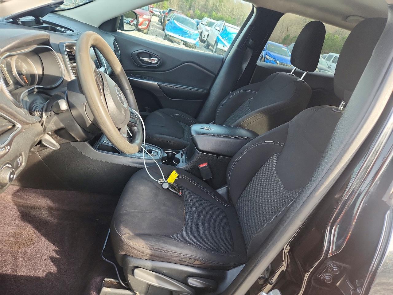 2019 JEEP CHEROKEE