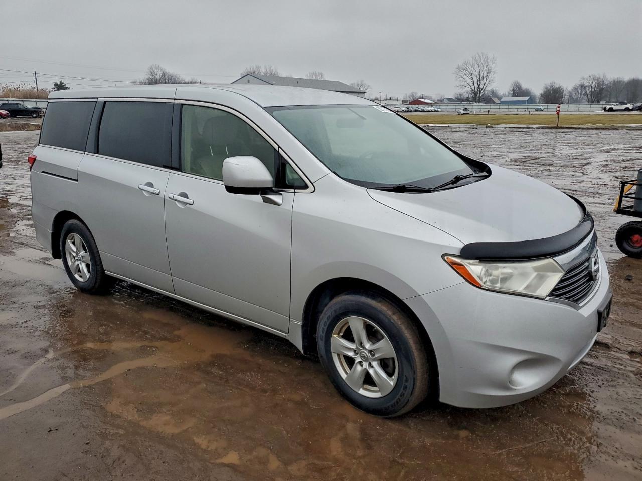 2013 NISSAN Quest