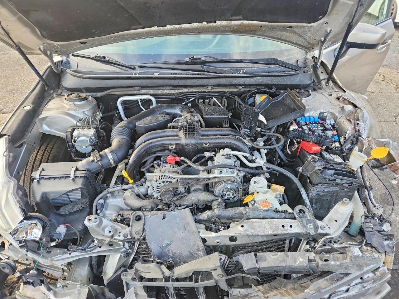 2017 SUBARU Legacy