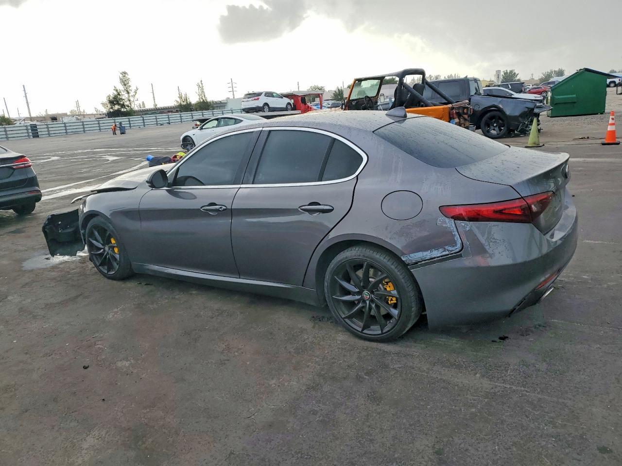2017 ALFA ROMEO Giulia
