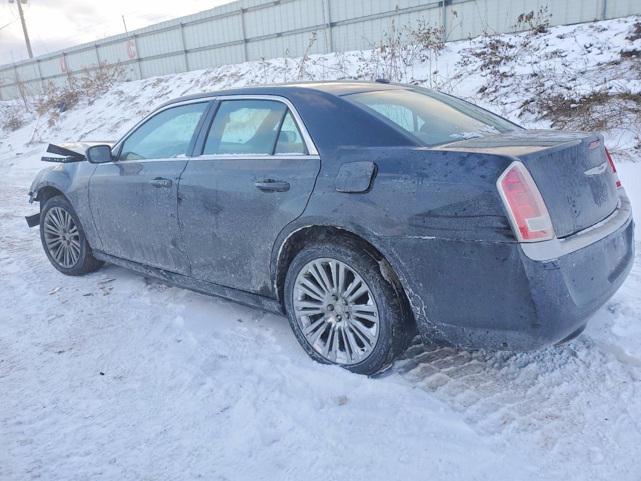 2011 CHRYSLER 300