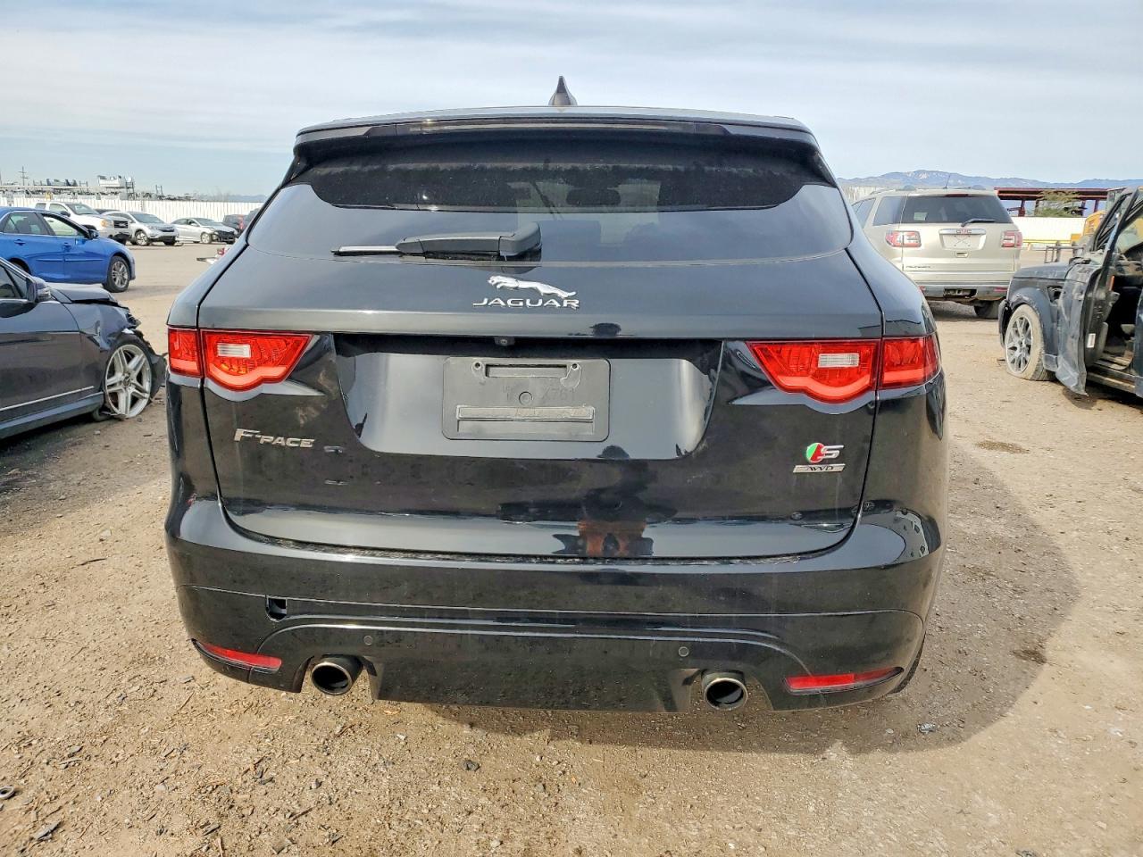2017 JAGUAR F-Pace