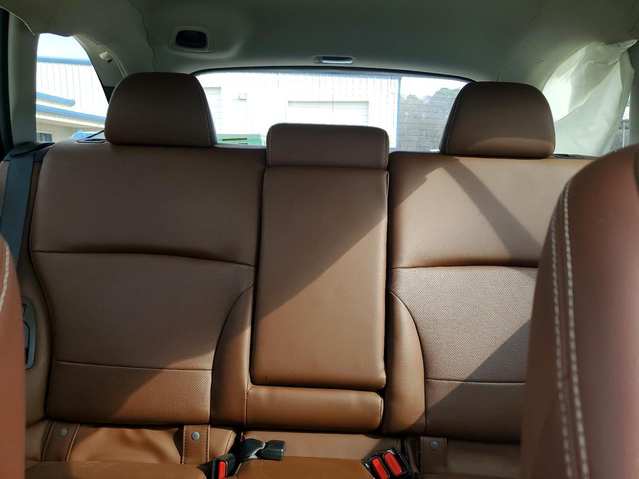 2018 SUBARU Outback