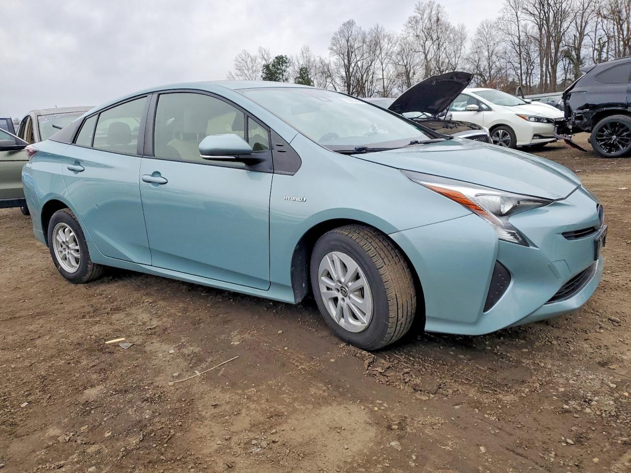2017 TOYOTA PRIUS