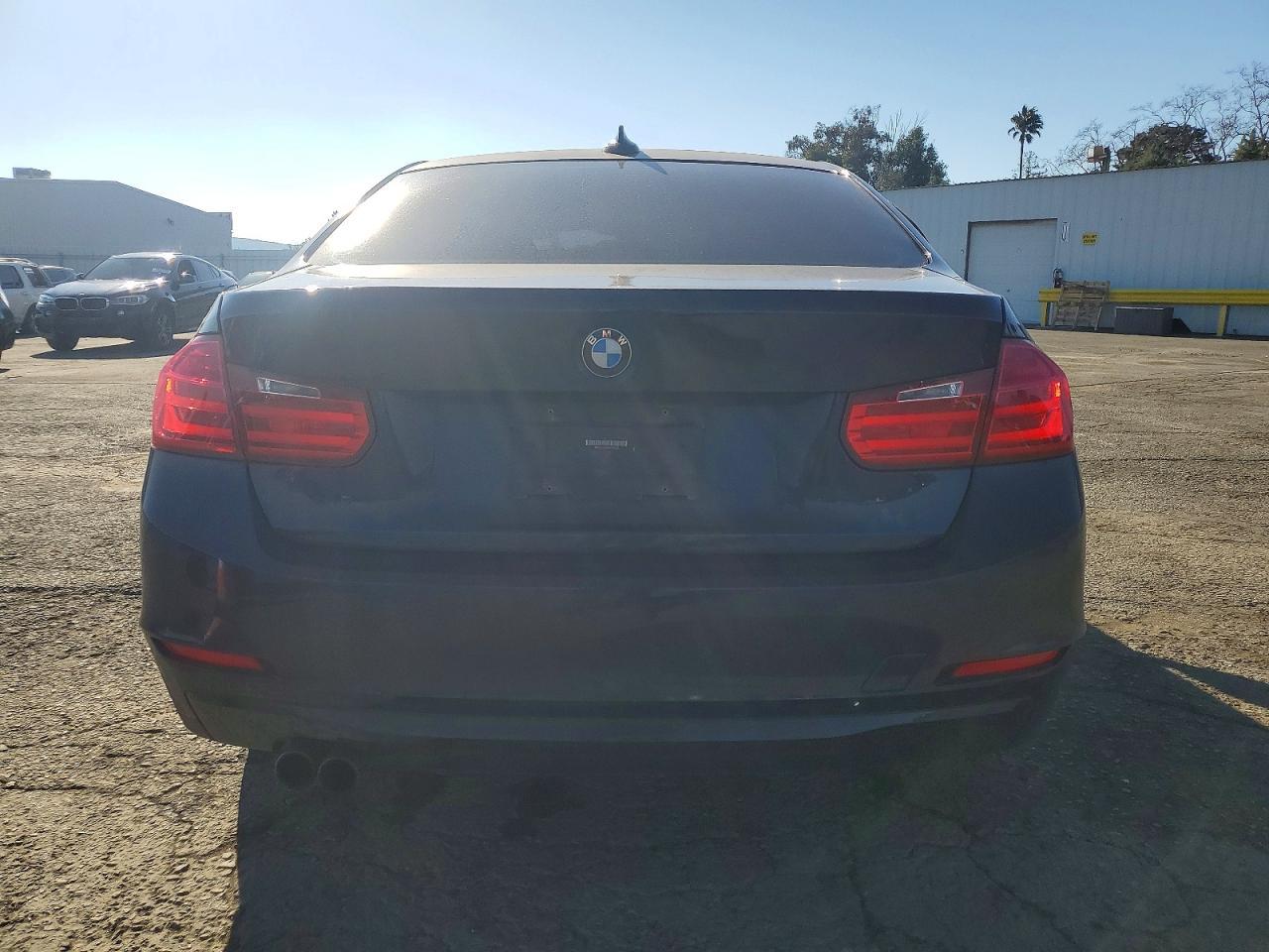 2013 BMW 3 SERIES