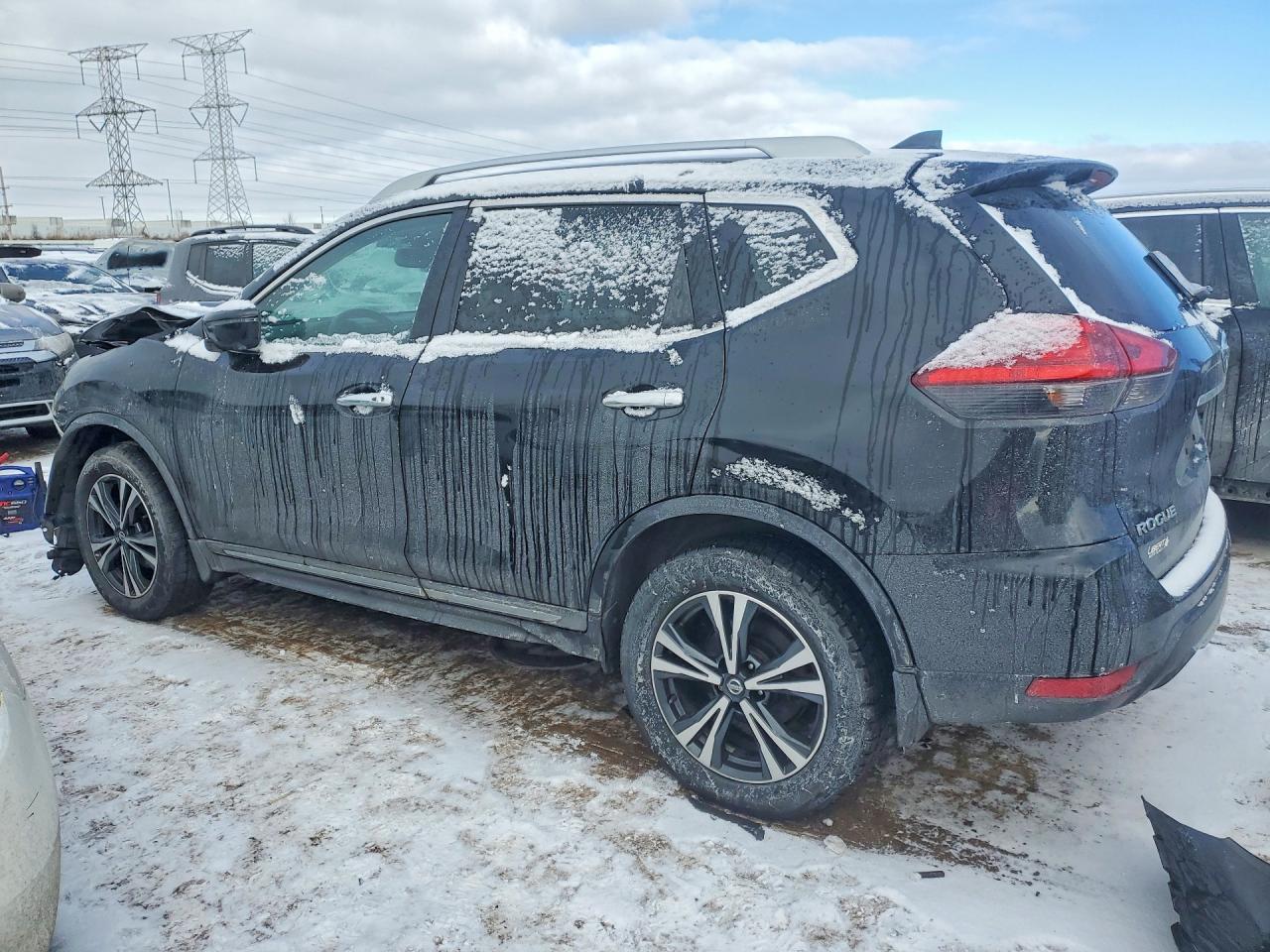 2017 NISSAN ROGUE