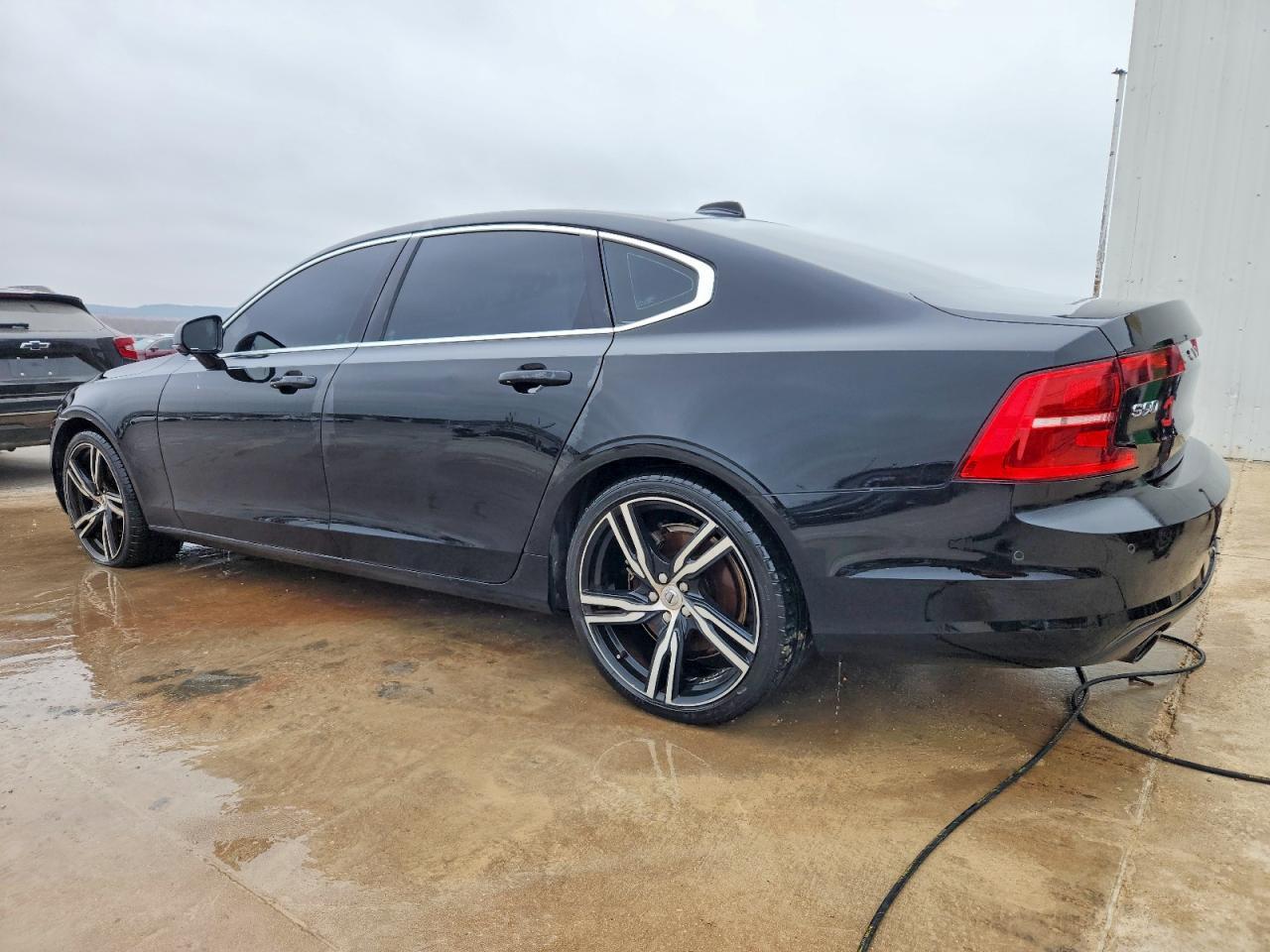 2018 VOLVO S90