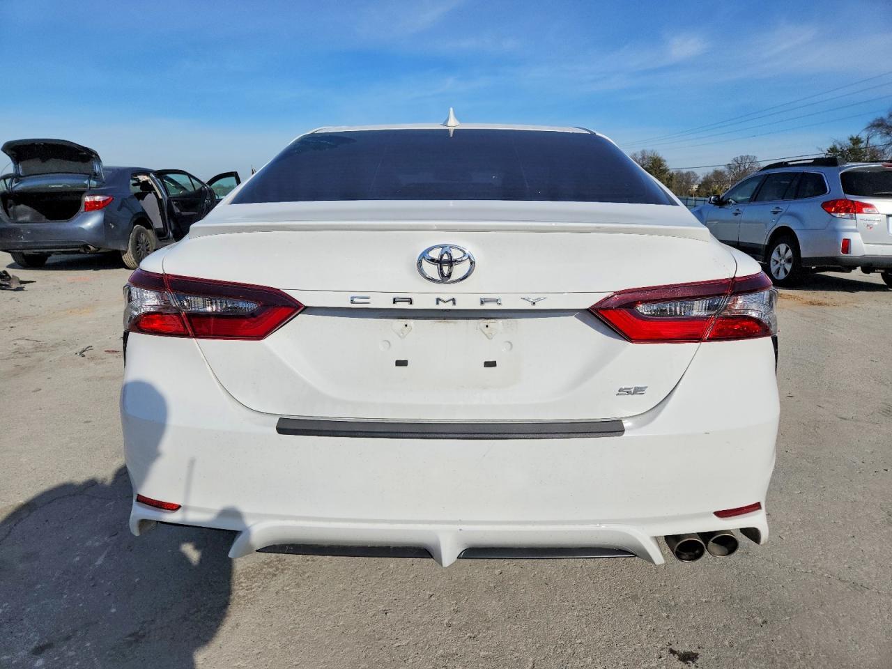 2024 TOYOTA CAMRY