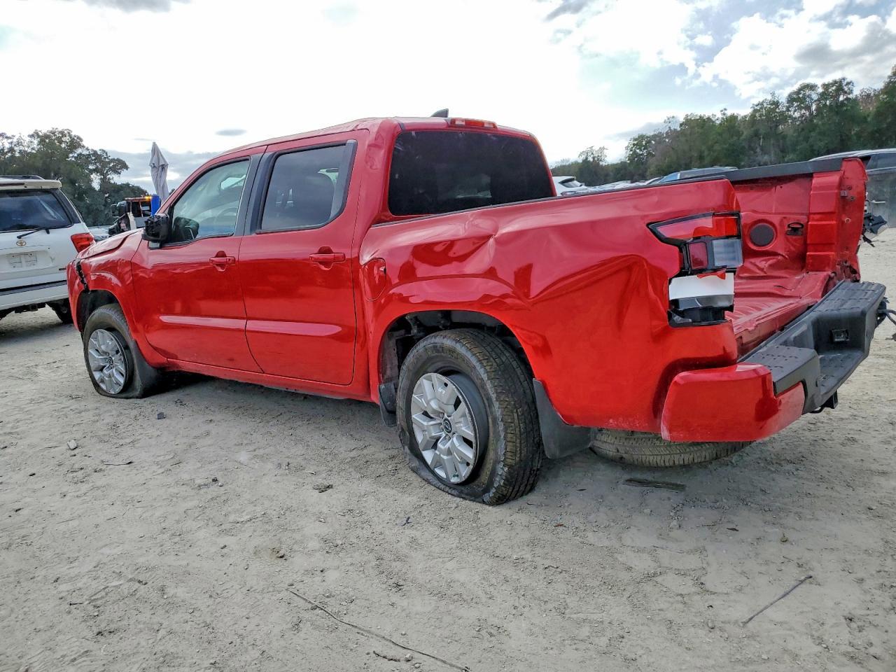 2022 NISSAN Frontier