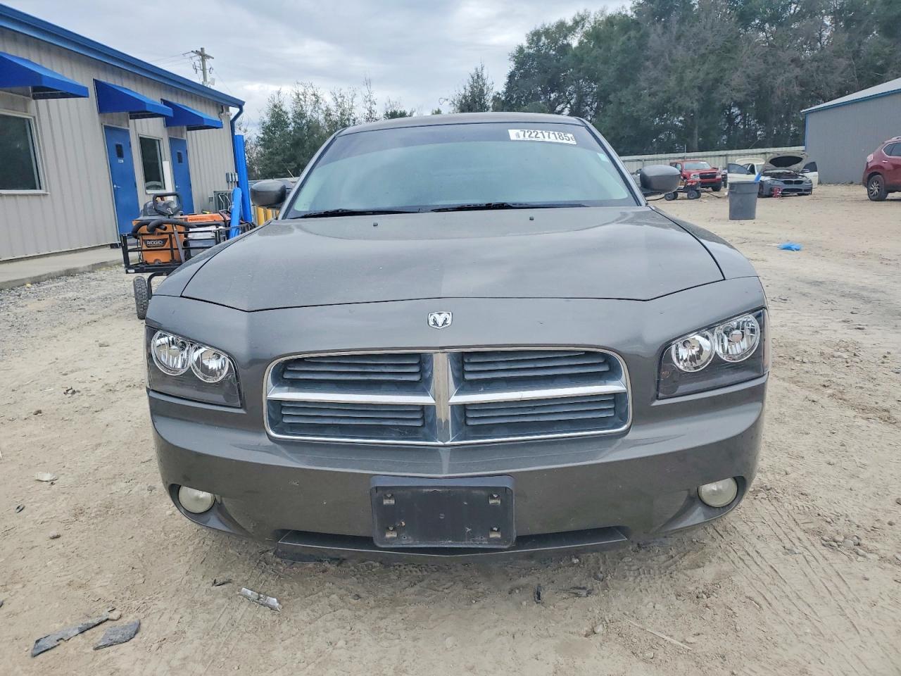 2010 DODGE CHARGER