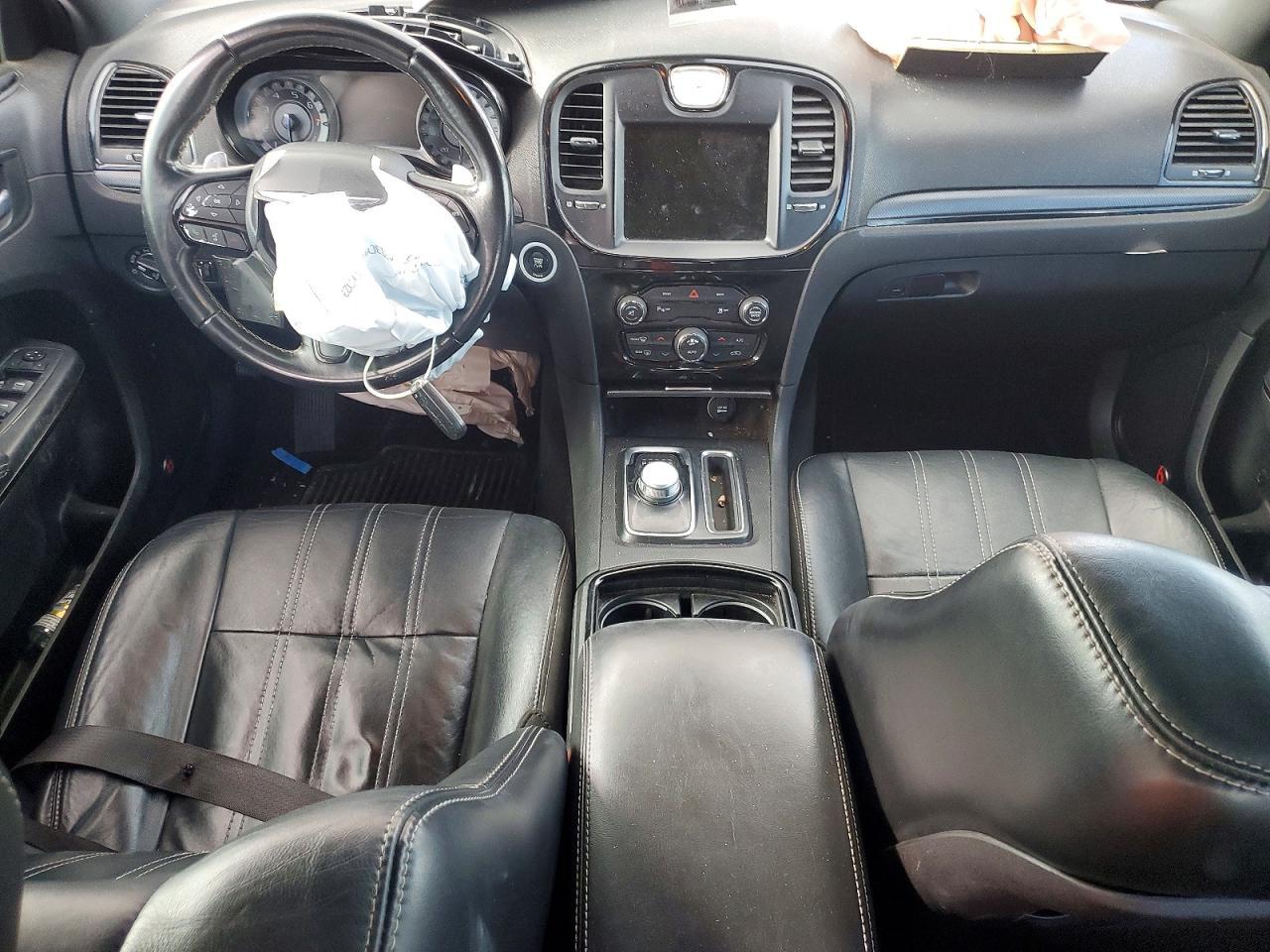 2015 CHRYSLER 300