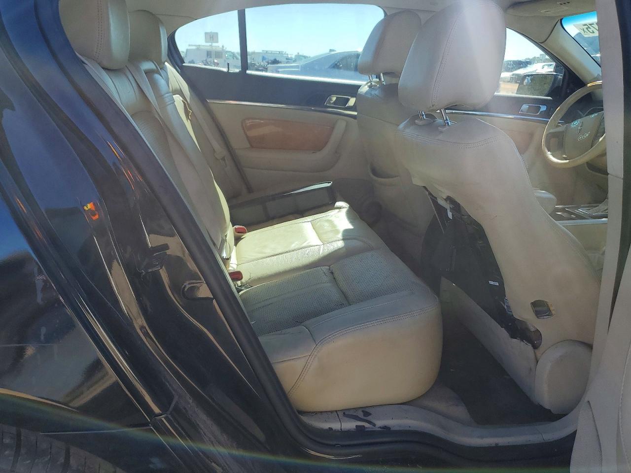 2010 LINCOLN MKS