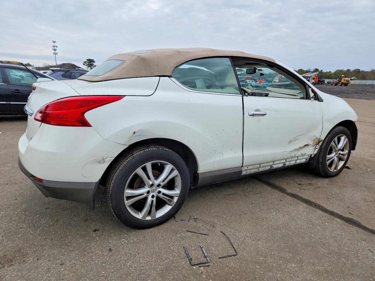 2011 NISSAN MURANO