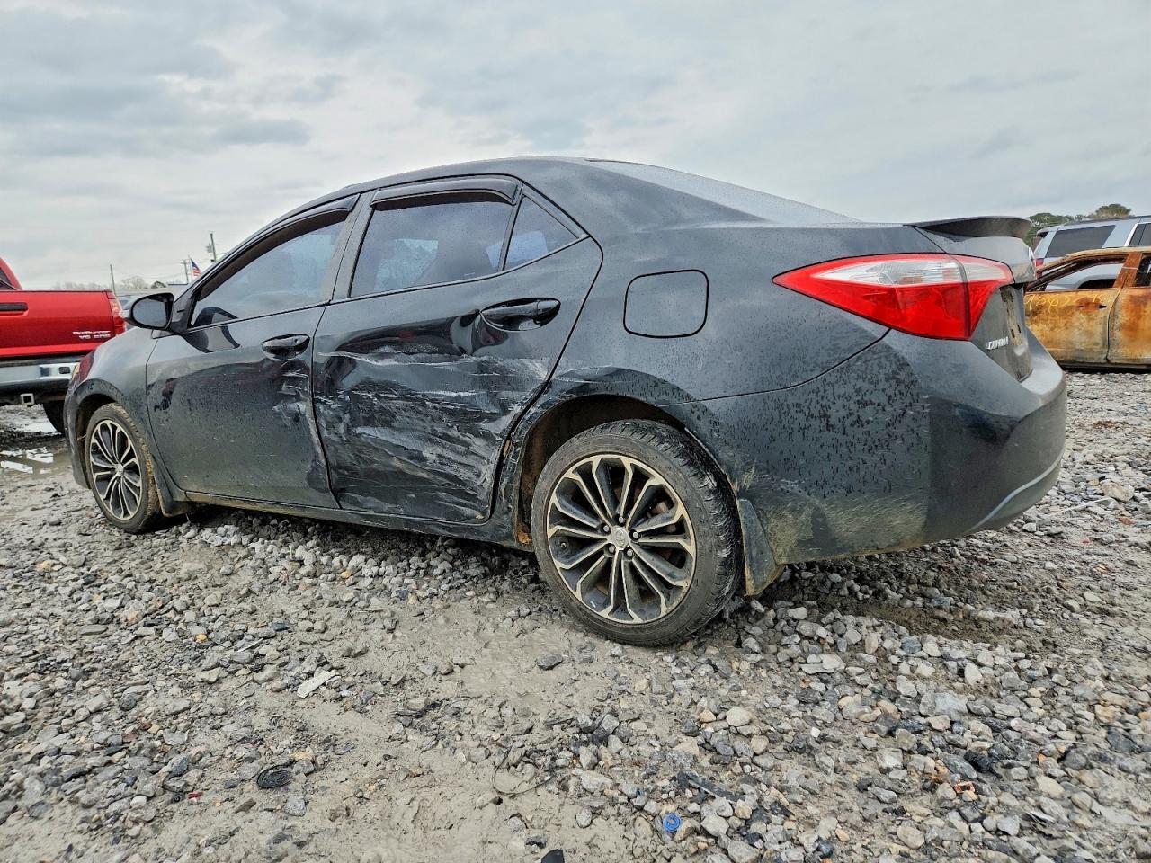 2014 TOYOTA COROLLA
