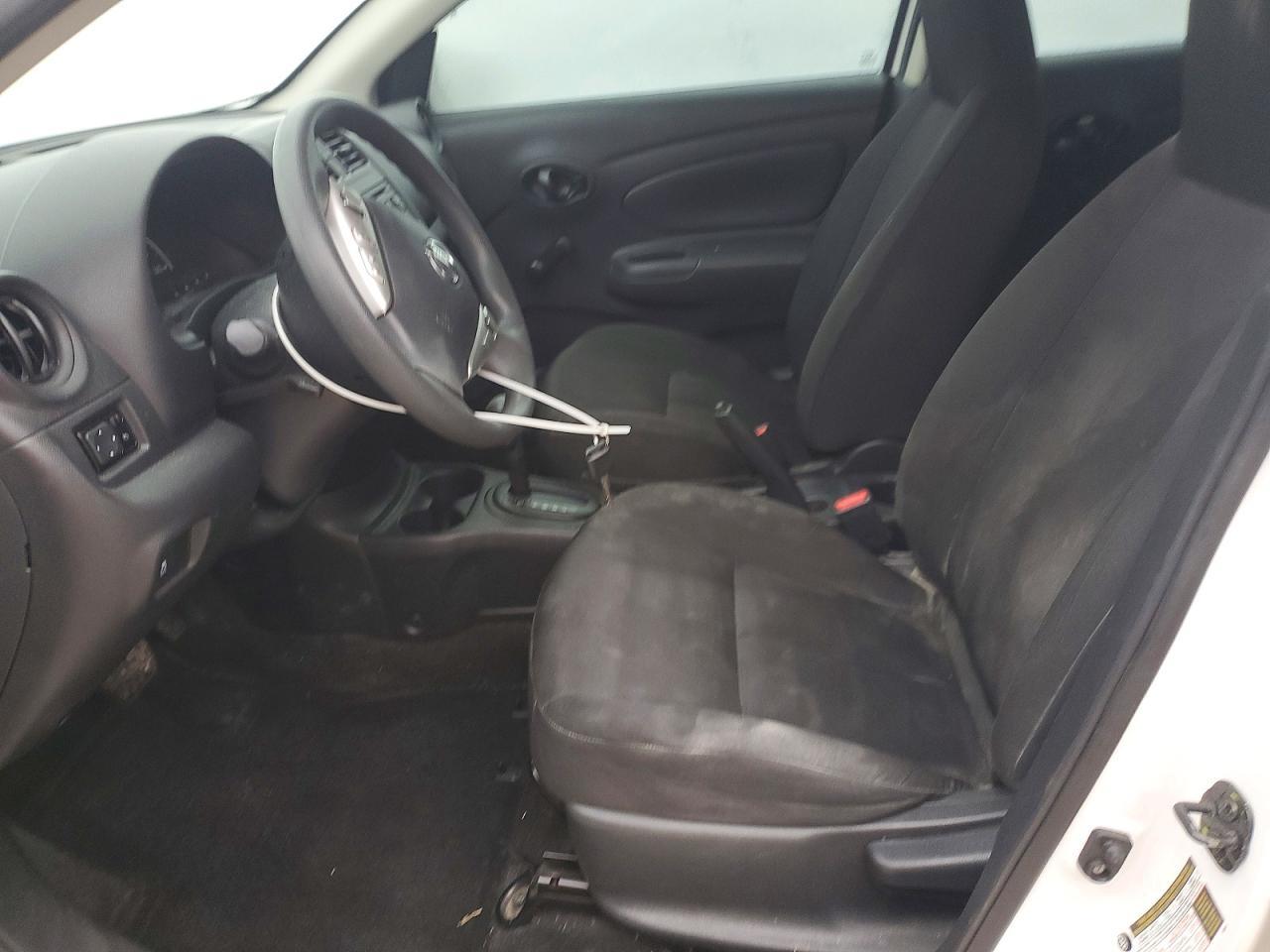 2016 NISSAN VERSA