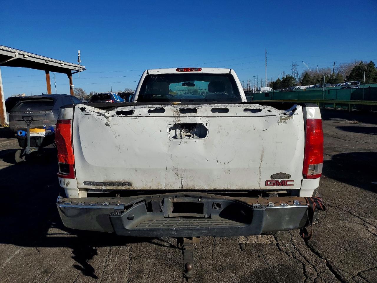 2010 GMC Sierra